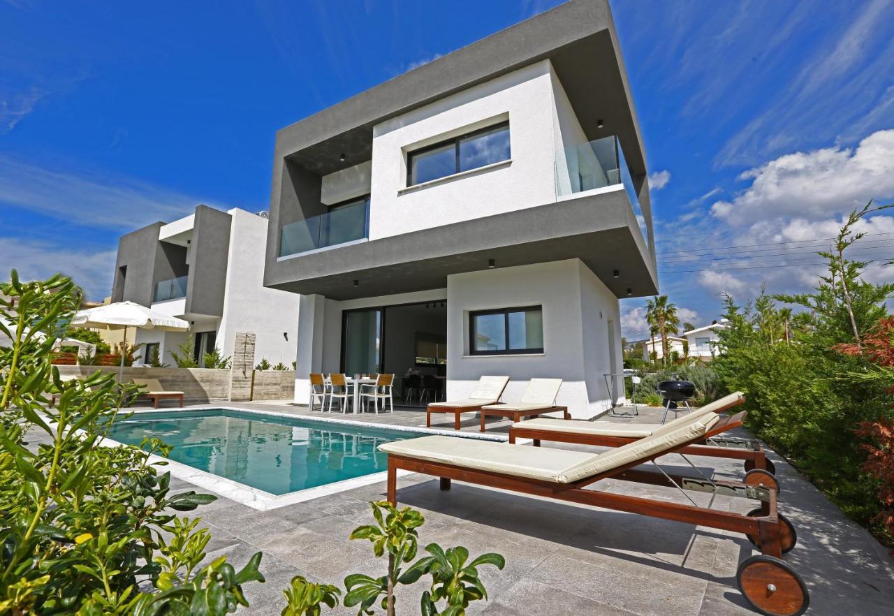 Villa Yria Coral Bay Exterior photo